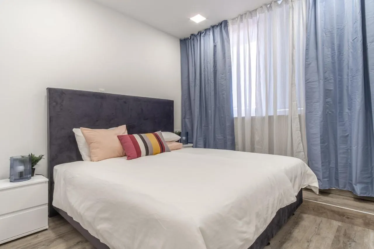 Apartments Park Siska Lublana