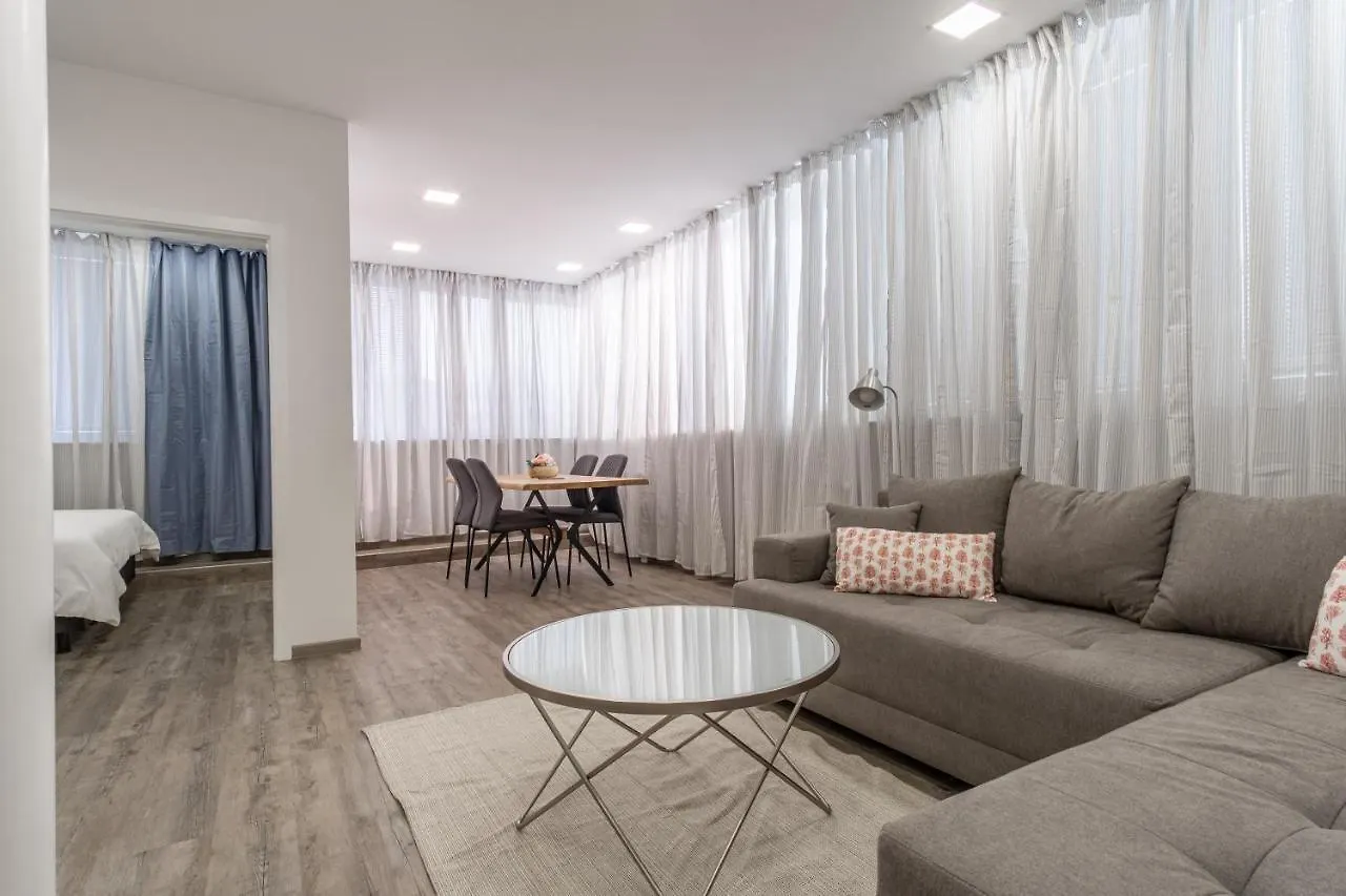 Apartments Park Siska Lublana