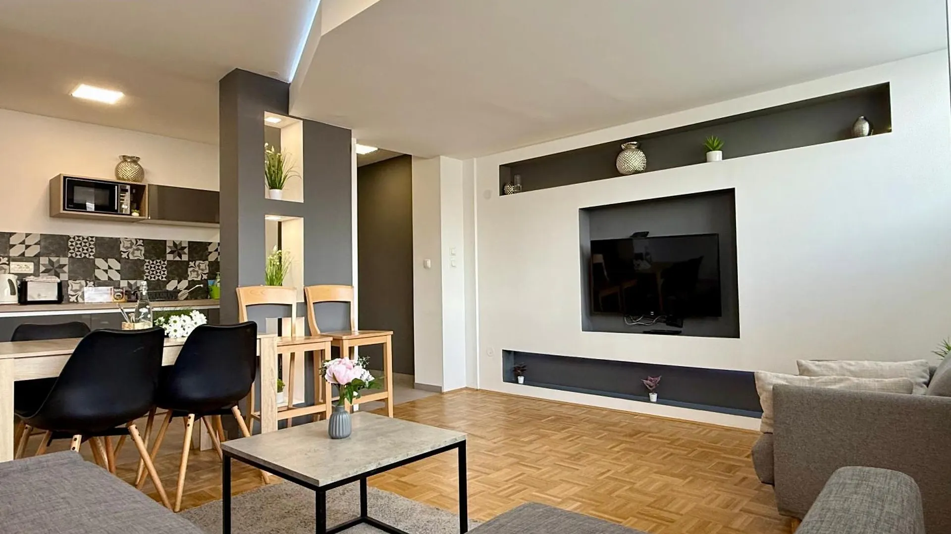 Apartments Park Siska Lublana